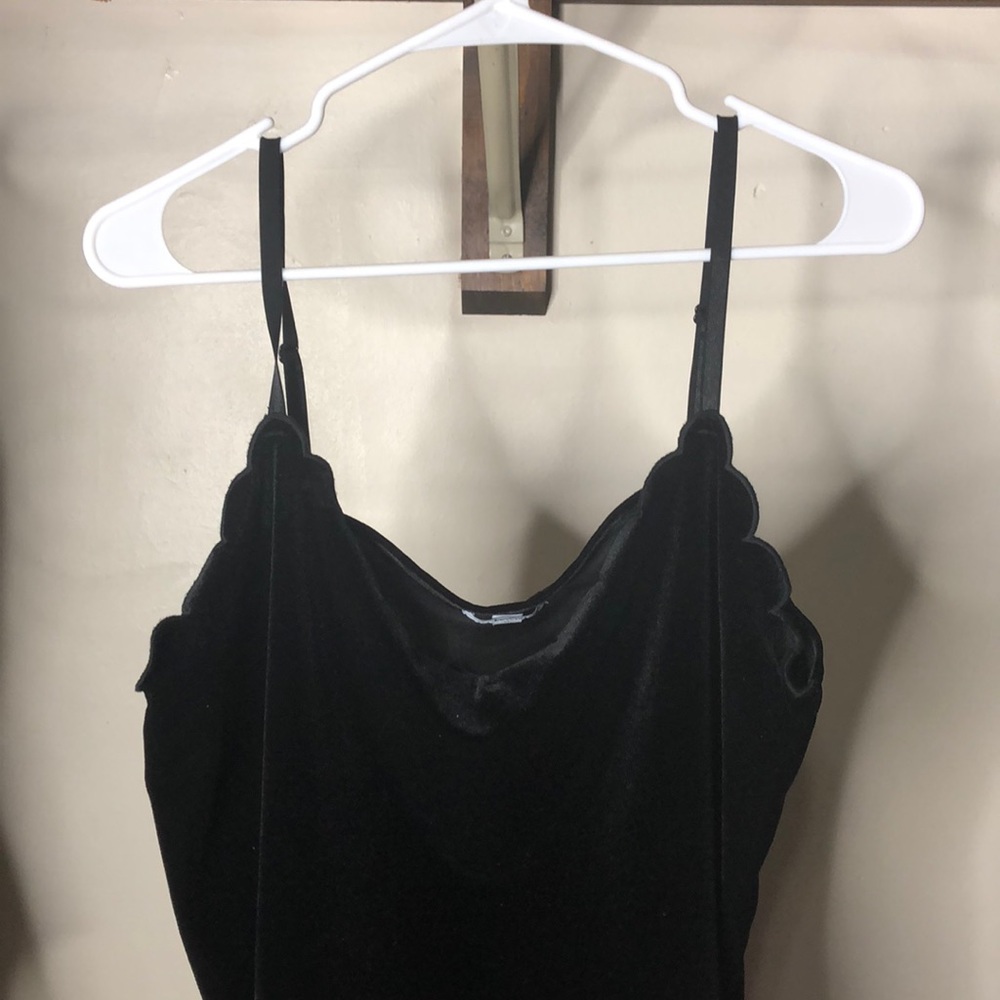 Black Bar III Velvet Strappy Top XL